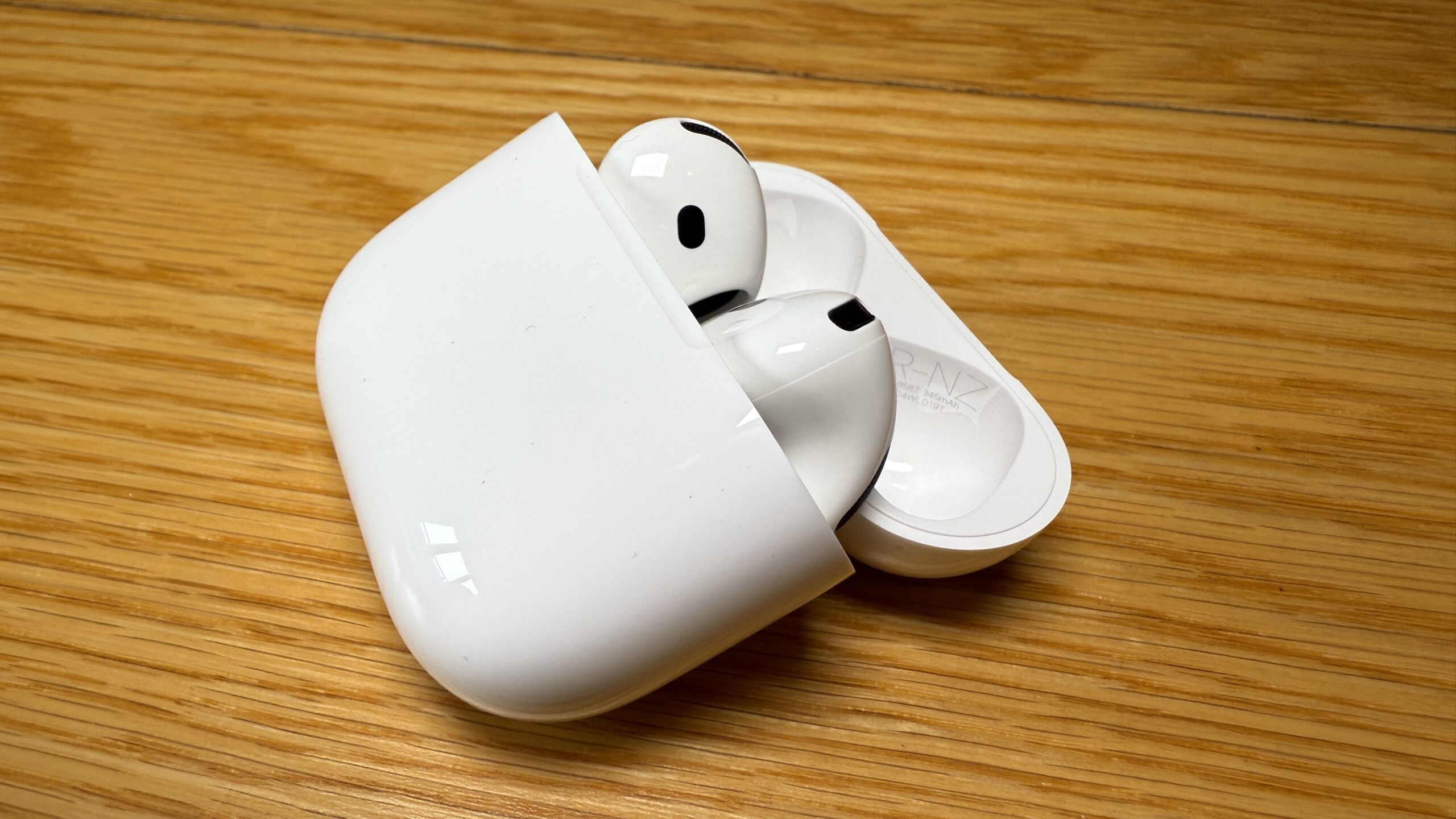 Apple AirPods 4 ANC – Image 3